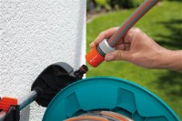 Cărucior pentru furtun Gardena Classic Wall-Fixed 50 Set (8009-20) imaginea #2 — magazin online Desire.md