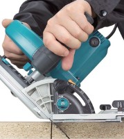 Fierăstrău circular Makita SP6000J imaginea #2 — magazin online Desire.md