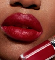 Ruj de buze Christian Dior Ultra Care Liquid 860 Flirt imaginea #3 — magazin online Desire.md