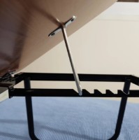 Столик для ноутбука West A8-01 Walnut фото №4 — интернет-магазин Desire.md