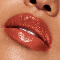 Помада для губ Estee Lauder Pure Color Illuminating Shine LS-909 фото №3 — интернет-магазин Desire.md