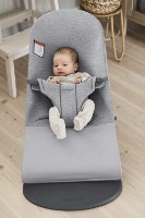Șezlong pentru bebeluși BabyBjorn Bliss Light Grey 3D Jersey imaginea #2 — magazin online Desire.md