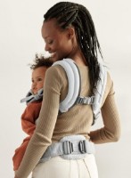 Marsupiu pentru copii BabyBjorn Harmony Silver (088004E1) imaginea #7 — magazin online Desire.md