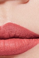 Ruj de buze Chanel Rouge Allure Velvet Luminous Matte 69 Abstrait imaginea #3 — magazin online Desire.md