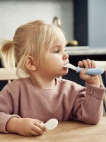 Tacâmuri pentru copii BabyBjorn Powder Blue (073067A) imaginea #2 — magazin online Desire.md