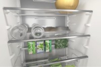 Встраиваемый холодильник Whirlpool WHC20 T352 фото №3 — интернет-магазин Desire.md