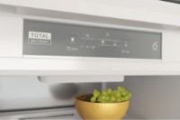 Встраиваемый холодильник Whirlpool WHC20 T352 фото №4 — интернет-магазин Desire.md