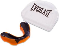 Боксерская капа Everlast L (1400009-R)