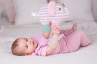 Jucărie pentru pătuturi si carucioare BaliBazoo Knit Elephant (80425)