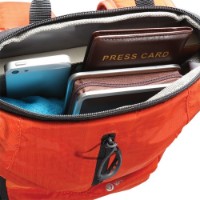 Сумка для фотоаппарата Vanguard Reno 41OR Orange фото №8 — интернет-магазин Desire.md