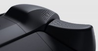 Геймпад Microsoft Xbox Series Carbon Black фото №4 — интернет-магазин Desire.md