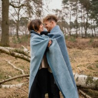 Плед IBENA Jacquard Austin 150x200cm Petrol фото №4 — интернет-магазин Desire.md