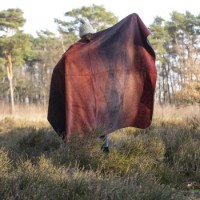 Плед IBENA Jacquard Seattle 150x200cm Dark Red/Black фото №3 — интернет-магазин Desire.md