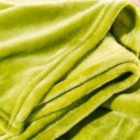 Pătura IBENA Plain Fleece Olbia 150x200cm Apple Green imaginea #2 — magazin online Desire.md