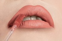 Ruj de buze Golden Rose Longstay Liquid Matte 01 imaginea #2 — magazin online Desire.md