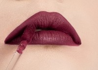 Ruj de buze Golden Rose Longstay Liquid Matte 05 imaginea #2 — magazin online Desire.md