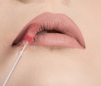 Помада для губ Golden Rose Longstay Liquid Matte 37 фото №2 — интернет-магазин Desire.md