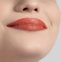 Ruj de buze Golden Rose Satin Lipstick 07 imaginea #2 — magazin online Desire.md