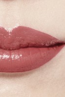 Помада для губ Chanel Rouge Coco Bloom 116 Dream фото №3 — интернет-магазин Desire.md