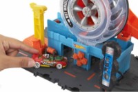 Set jucării transport Hot Wheels  City Super Twist Tire Shop (HDP02) imaginea #3 — magazin online Desire.md