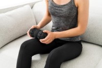 Массажный ролик с вибрацией Beurer MG35 фото №2 — интернет-магазин Desire.md