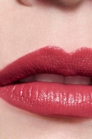 Помада для губ Chanel Rouge Allure L’Extrait 822 фото №4 — интернет-магазин Desire.md