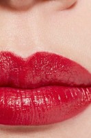 Помада для губ Chanel Rouge Allure L’Extrait 834 фото №3 — интернет-магазин Desire.md