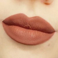 Ruj-creion de buze Golden Rose Matte Lipstick Crayon 15 imaginea #2 — magazin online Desire.md