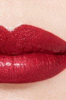 Помада для губ Chanel Rouge Coco Bloom 140 Alive фото №3 — интернет-магазин Desire.md