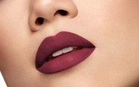 Ruj de buze Pupa I’m Matt Lip Fluid 053 Dark Red imaginea #2 — magazin online Desire.md