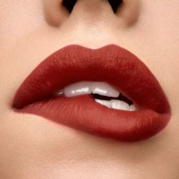 Ruj de buze Yves Saint Laurent Rouge Pur Couture The Slim Glow Matte 202 imaginea #2 — magazin online Desire.md