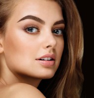 Карандаш для бровей Pupa High Definition Eyebrow Pencil 001 Blond фото №2 — интернет-магазин Desire.md