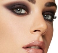 Тени для век Pupa Vamp! Matt 050 Dark Chocolate фото №2 — интернет-магазин Desire.md