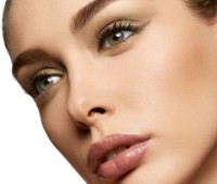 Тени для век Pupa Vamp! Wet & Dry 100 Champagne Gold фото №2 — интернет-магазин Desire.md