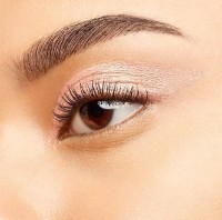 Тени для век Yves Saint Laurent Satin Crush 01 фото №2 — интернет-магазин Desire.md