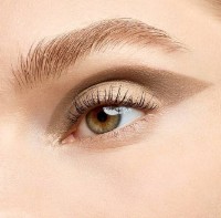 Тени для век Yves Saint Laurent Satin Crush 06 фото №2 — интернет-магазин Desire.md