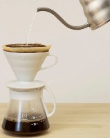 Cafetieră Hario V60 Ceramic Dripper Set 02 (XVDD-3012W) imaginea #2 — magazin online Desire.md