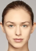 Тональный крем для лица Estee Lauder Double Wear Sheer SPF20 1N2 30ml фото №3 — интернет-магазин Desire.md