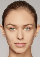 Fond de ten pentru față Estee Lauder Double Wear Sheer SPF20 2C3 30ml imaginea #3 — magazin online Desire.md