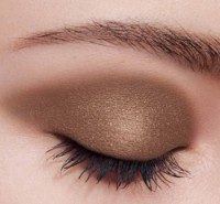 Fard de pleoape Christian Dior Mono Couleur Couture 658 imaginea #2 — magazin online Desire.md