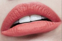 Помада для губ MAC Amplified Lipstick Vegas Volt