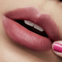 Помада для губ MAC Love Me Lipstick Hey Frenchie фото №3 — интернет-магазин Desire.md