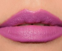 Помада для губ MAC Matte Lipstick Men Love Mystery фото №3 — интернет-магазин Desire.md