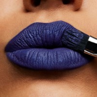 Помада для губ MAC Matte Lipstick Matte Royal фото №3 — интернет-магазин Desire.md