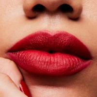 Помада для губ MAC Matte Lipstick Russian Red фото №3 — интернет-магазин Desire.md