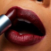 Помада для губ MAC Matte Lipstick Sin фото №3 — интернет-магазин Desire.md