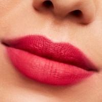 Ruj de buze MAC Retro Matte Lipstick All Fired Up imaginea #3 — magazin online Desire.md