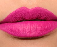 Ruj de buze MAC Retro Matte Liquid Lipstick Tailored to Tease imaginea #3 — magazin online Desire.md