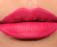 Ruj de buze MAC Retro Matte Liquid Lipstick To Matte with Love imaginea #3 — magazin online Desire.md