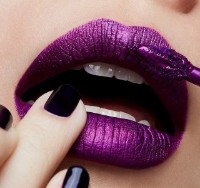Ruj de buze MAC Retro Matte Liquid Lipcolor Atomized imaginea #2 — magazin online Desire.md